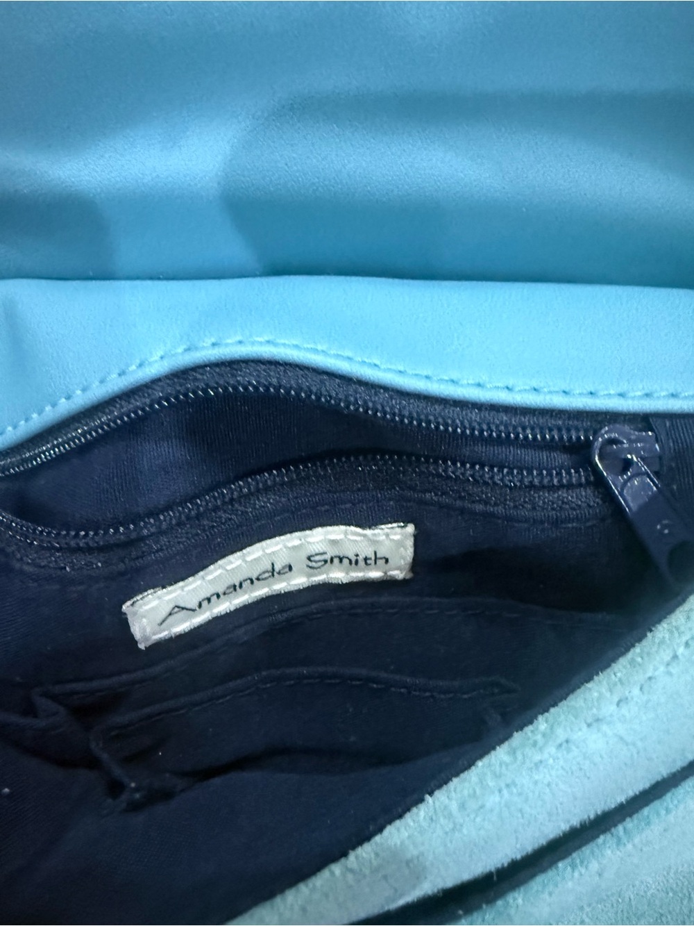 Three Vintage Purses - Picture 5 of 11